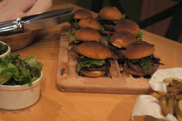 Tiny Burgers