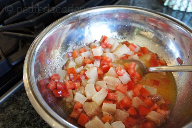 Mixing ceviche ingredients