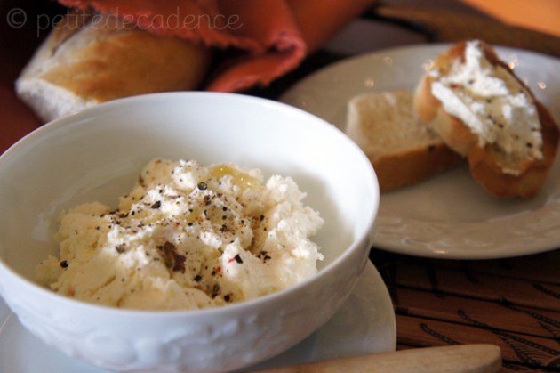 creamcheese6 Drizzled olive oil over cheese