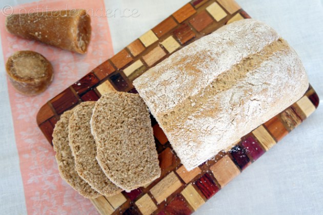 Sour cream whole wheat piloncillo bread